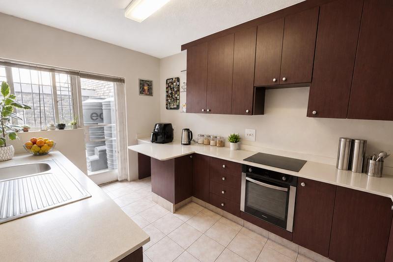 3 Bedroom Property for Sale in Strathavon Gauteng