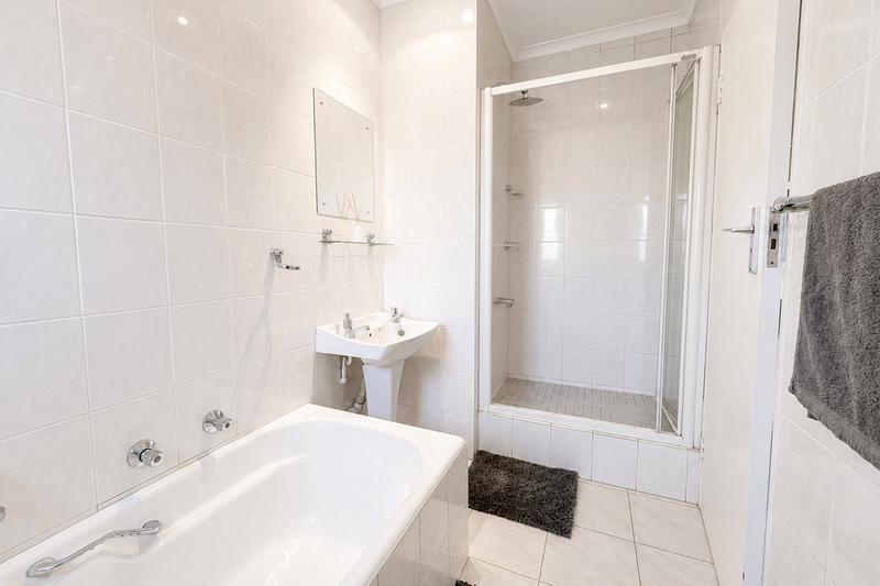 3 Bedroom Property for Sale in Strathavon Gauteng