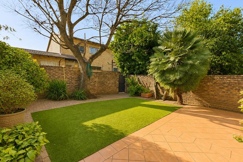 3 Bedroom Property for Sale in Strathavon Gauteng