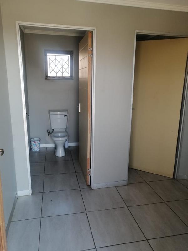 Commercial Property for Sale in Clayville Gauteng