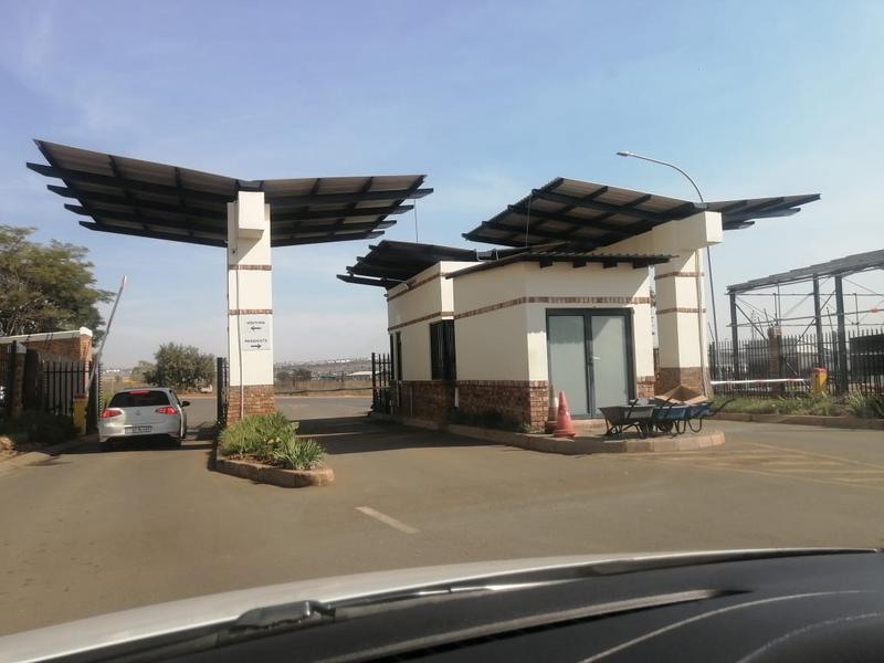 Commercial Property for Sale in Clayville Gauteng