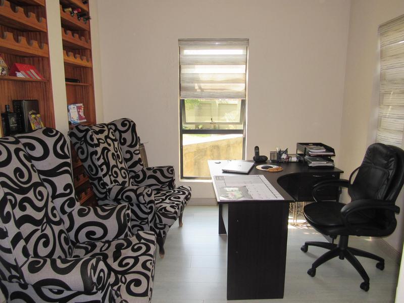 To Let 5 Bedroom Property for Rent in Savannah Country Estate Gauteng