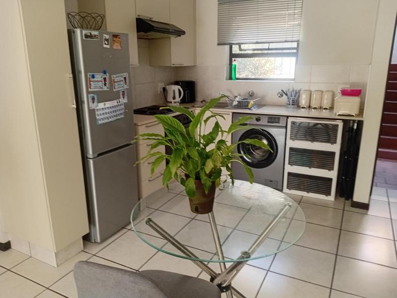1 Bedroom Property for Sale in Paulshof Gauteng