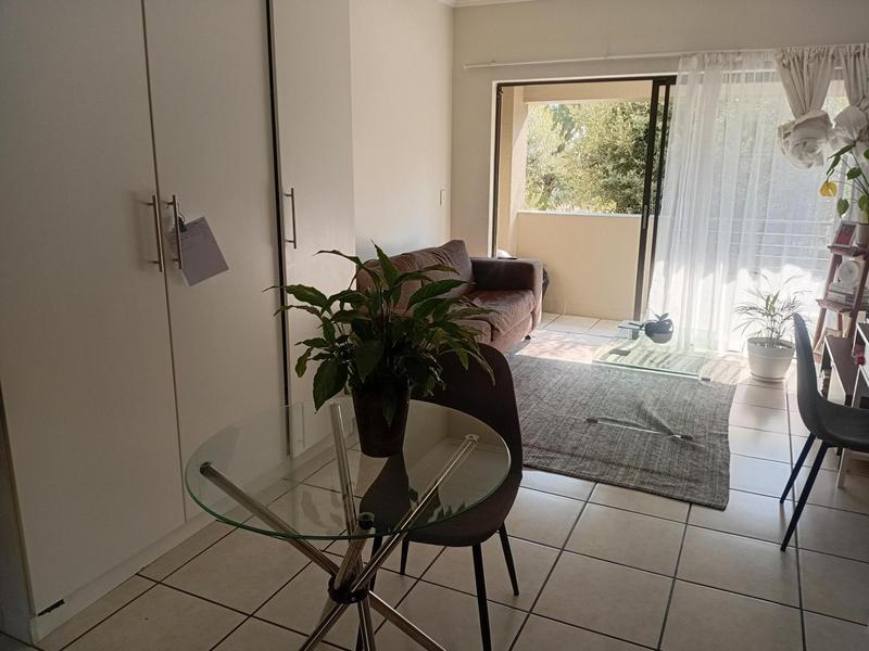 1 Bedroom Property for Sale in Paulshof Gauteng