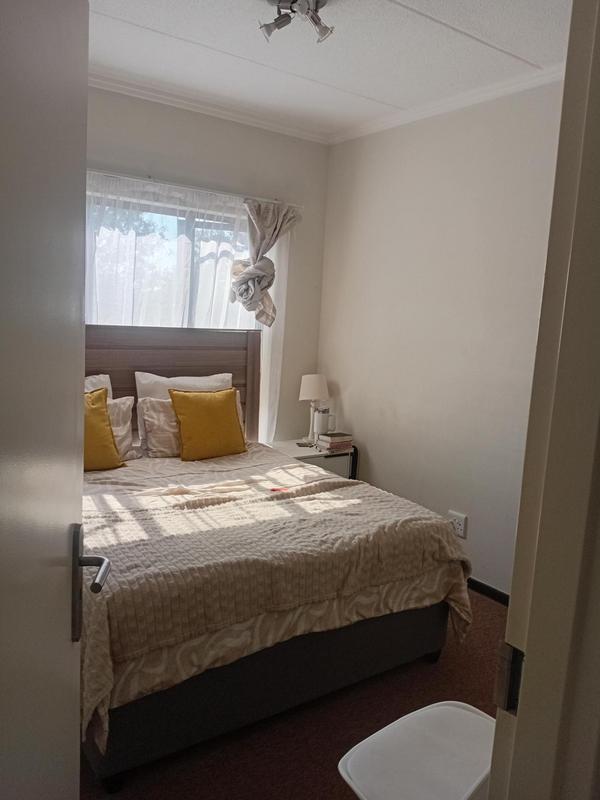 1 Bedroom Property for Sale in Paulshof Gauteng