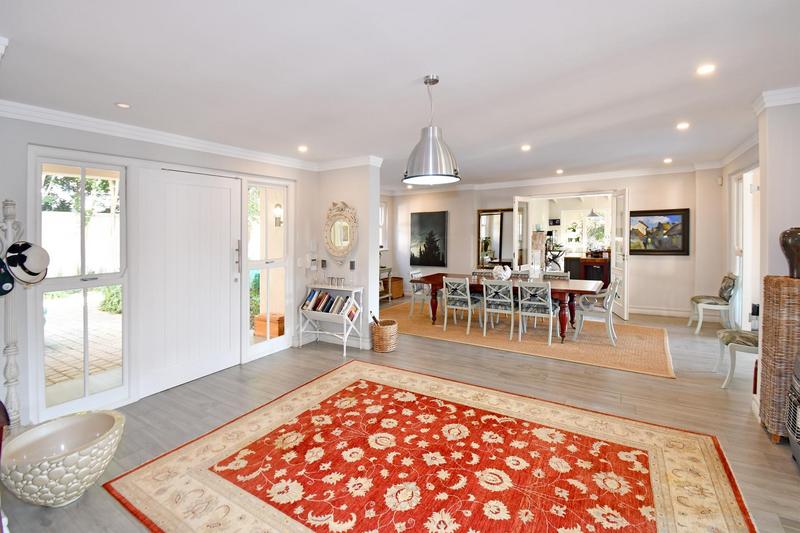 4 Bedroom Property for Sale in Hurlingham Gauteng