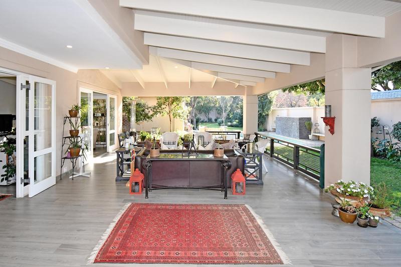 4 Bedroom Property for Sale in Hurlingham Gauteng