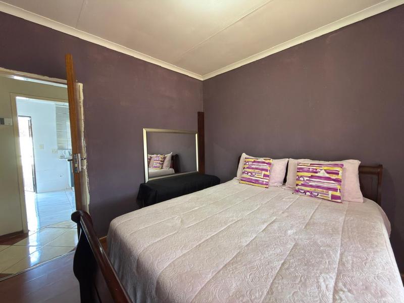 5 Bedroom Property for Sale in The Orchards Gauteng