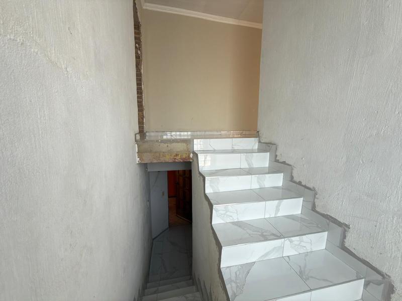 5 Bedroom Property for Sale in The Orchards Gauteng