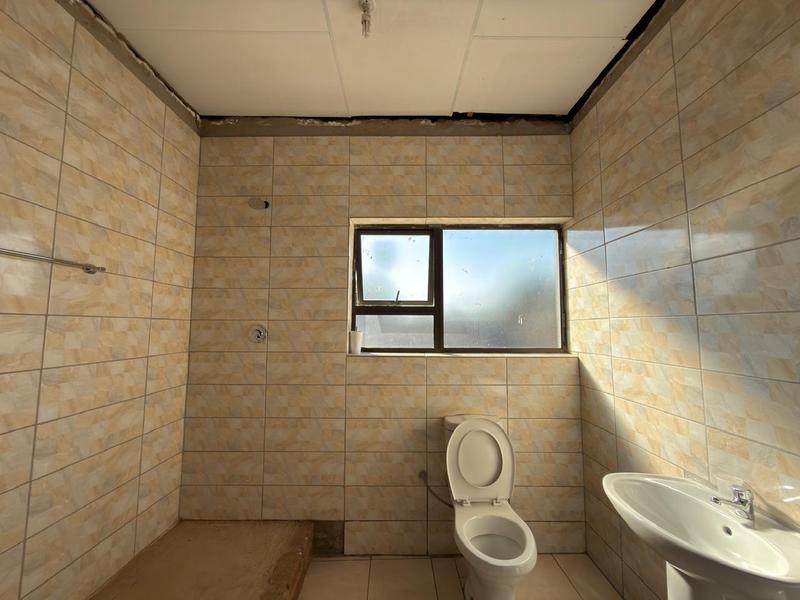 5 Bedroom Property for Sale in The Orchards Gauteng