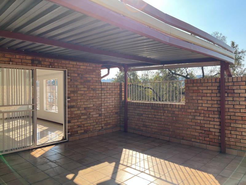 2 Bedroom Property for Sale in Equestria Gauteng