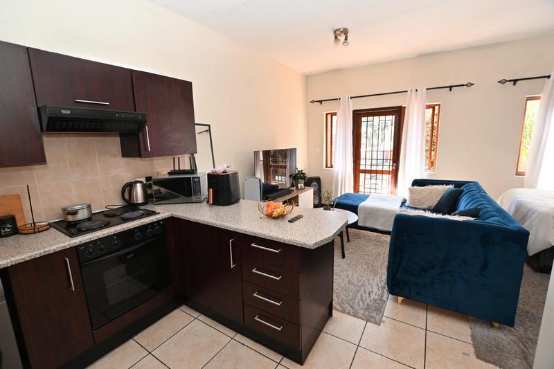 1 Bedroom Property for Sale in Paulshof Gauteng