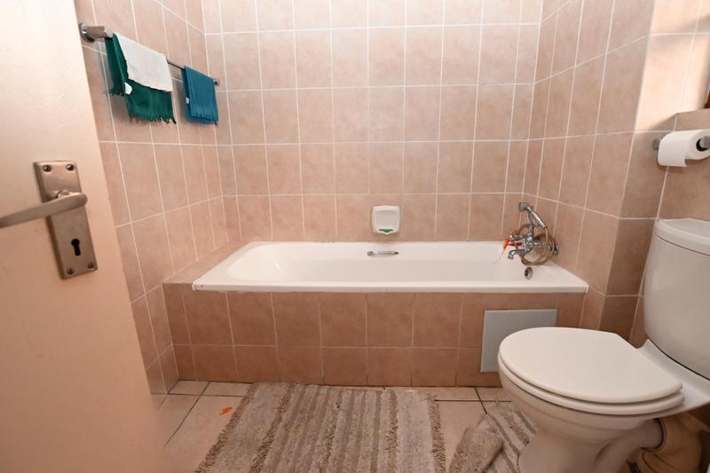 1 Bedroom Property for Sale in Paulshof Gauteng