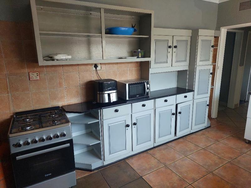 To Let 4 Bedroom Property for Rent in Elsburg Gauteng