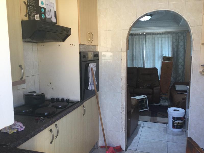 2 Bedroom Property for Sale in Alexandra Gauteng