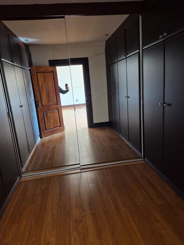 5 Bedroom Property for Sale in Raslouw Gauteng