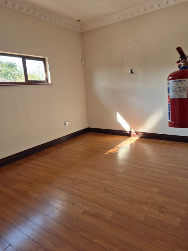 5 Bedroom Property for Sale in Raslouw Gauteng