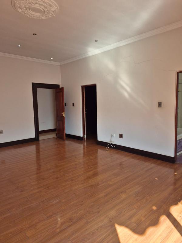 5 Bedroom Property for Sale in Raslouw Gauteng