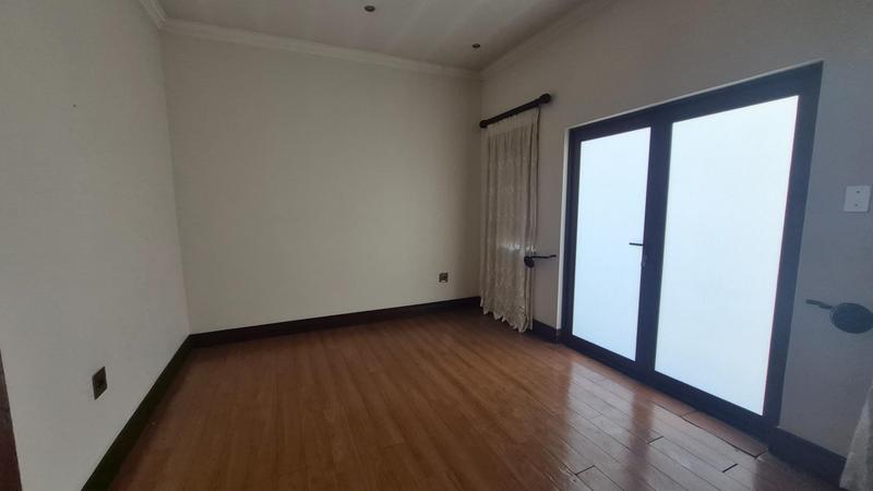 5 Bedroom Property for Sale in Raslouw Gauteng