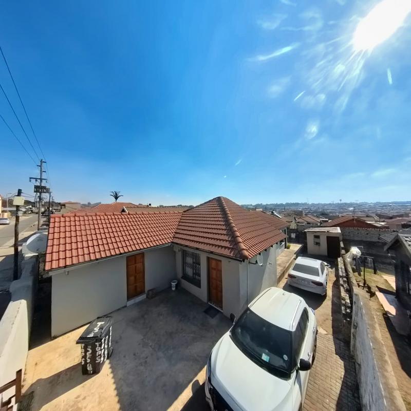 2 Bedroom Property for Sale in Ebony Park Gauteng