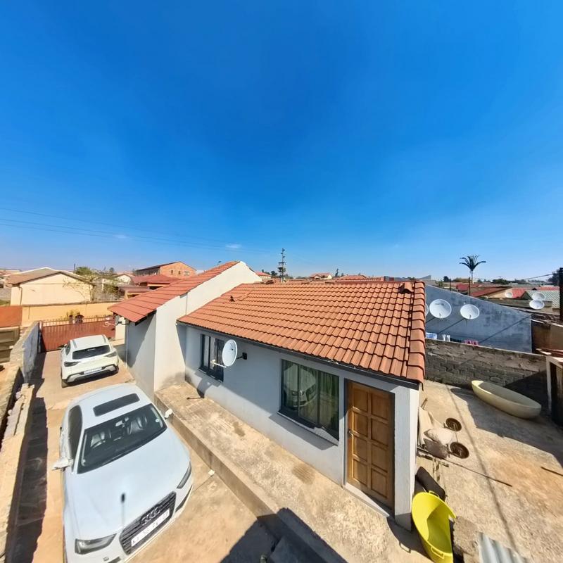 2 Bedroom Property for Sale in Ebony Park Gauteng