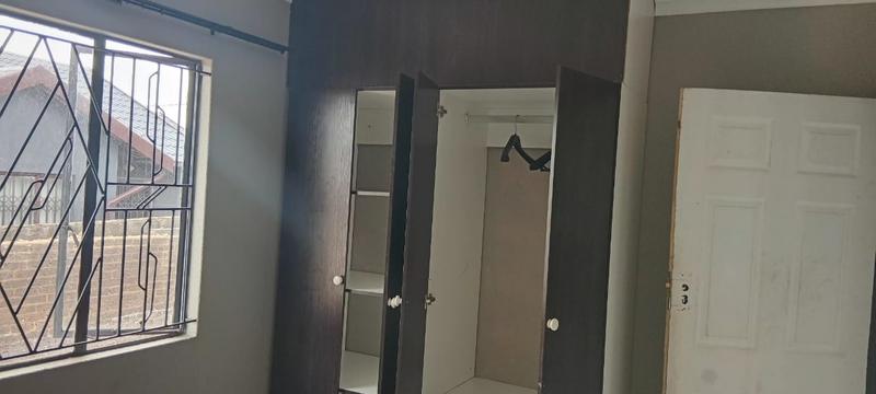 2 Bedroom Property for Sale in Ebony Park Gauteng