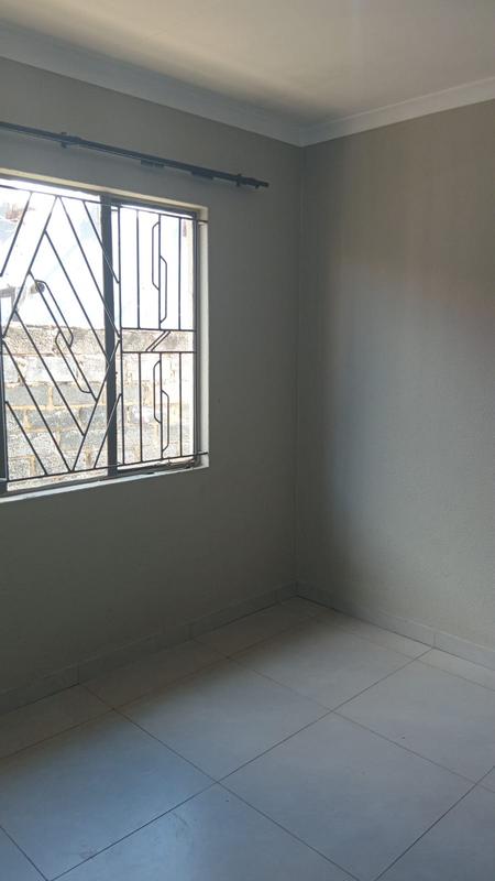 2 Bedroom Property for Sale in Ebony Park Gauteng