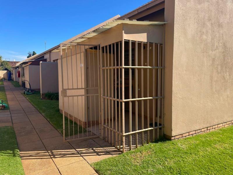 2 Bedroom Property for Sale in Boksburg Gauteng