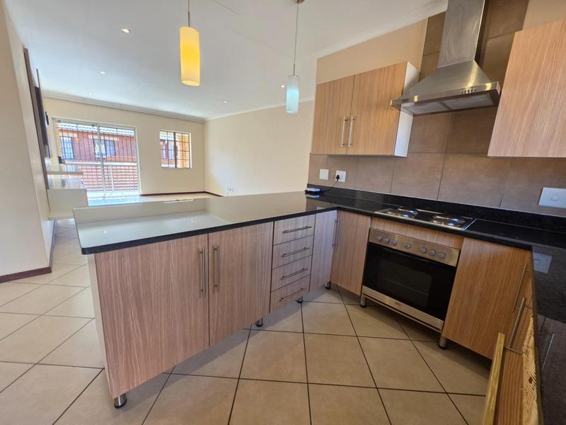 To Let 3 Bedroom Property for Rent in Mooikloof Ridge Gauteng