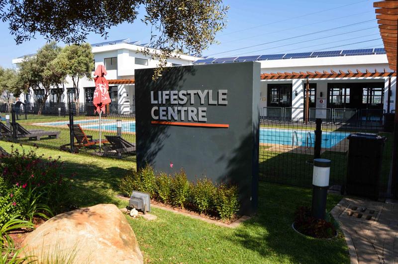 3 Bedroom Property for Sale in Greenstone Hill Gauteng