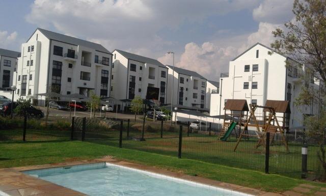 3 Bedroom Property for Sale in Greenstone Hill Gauteng