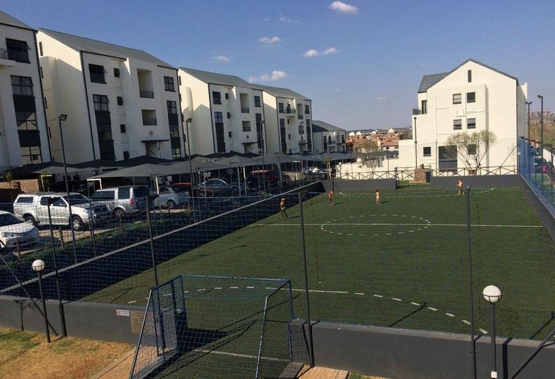 3 Bedroom Property for Sale in Greenstone Hill Gauteng