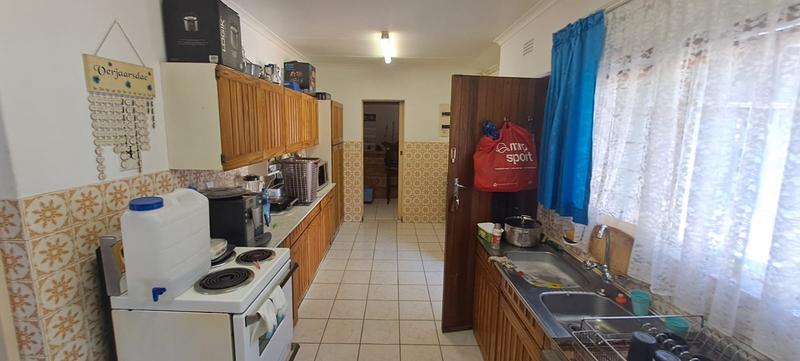 To Let 3 Bedroom Property for Rent in Krugersrus Gauteng