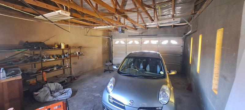 To Let 3 Bedroom Property for Rent in Krugersrus Gauteng