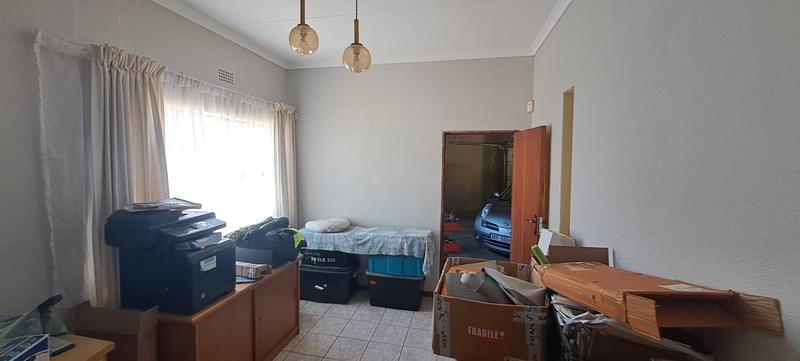3 Bedroom Property for Sale in Krugersrus Gauteng