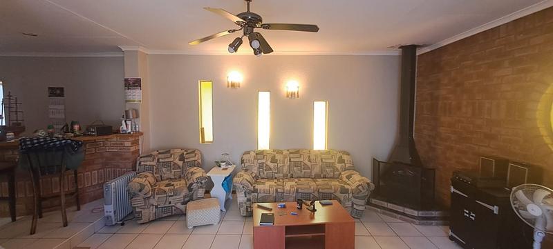 3 Bedroom Property for Sale in Krugersrus Gauteng