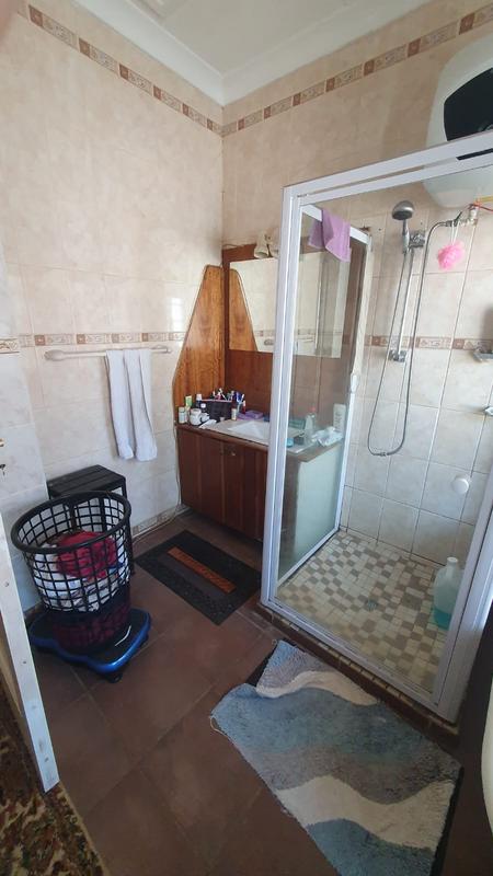 2 Bedroom Property for Sale in Wychwood Gauteng