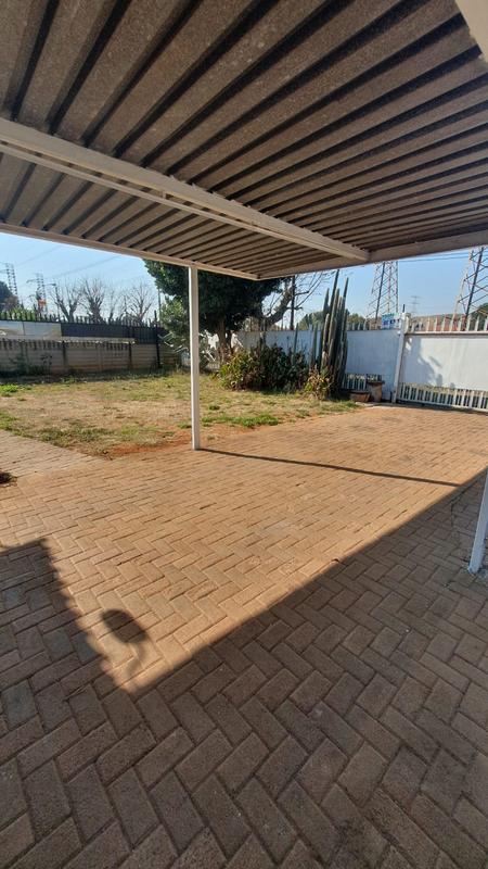 2 Bedroom Property for Sale in Wychwood Gauteng