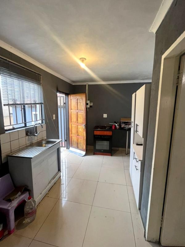 3 Bedroom Property for Sale in Emdeni Gauteng
