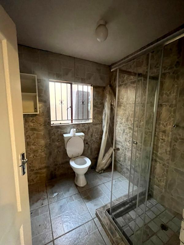 3 Bedroom Property for Sale in Emdeni Gauteng