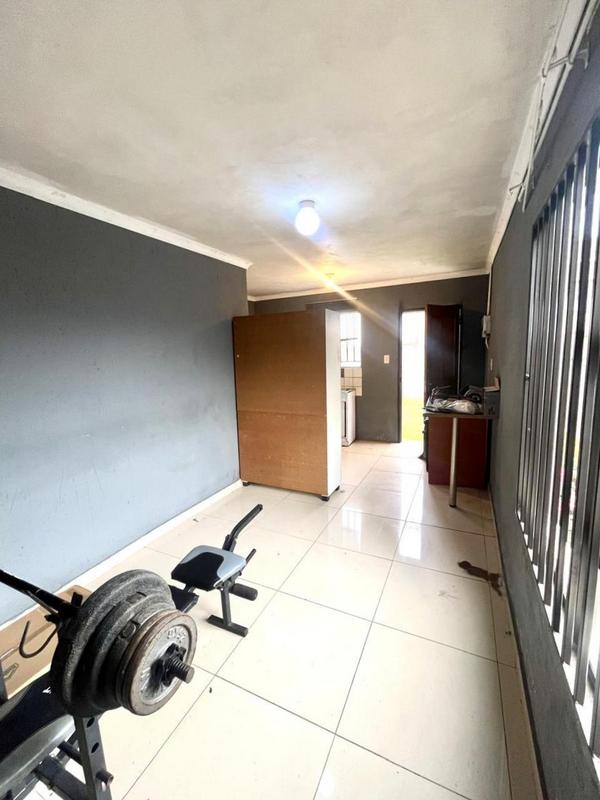 3 Bedroom Property for Sale in Emdeni Gauteng