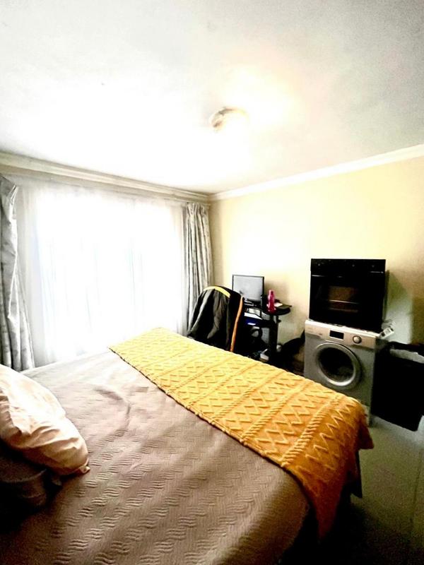 3 Bedroom Property for Sale in Emdeni Gauteng