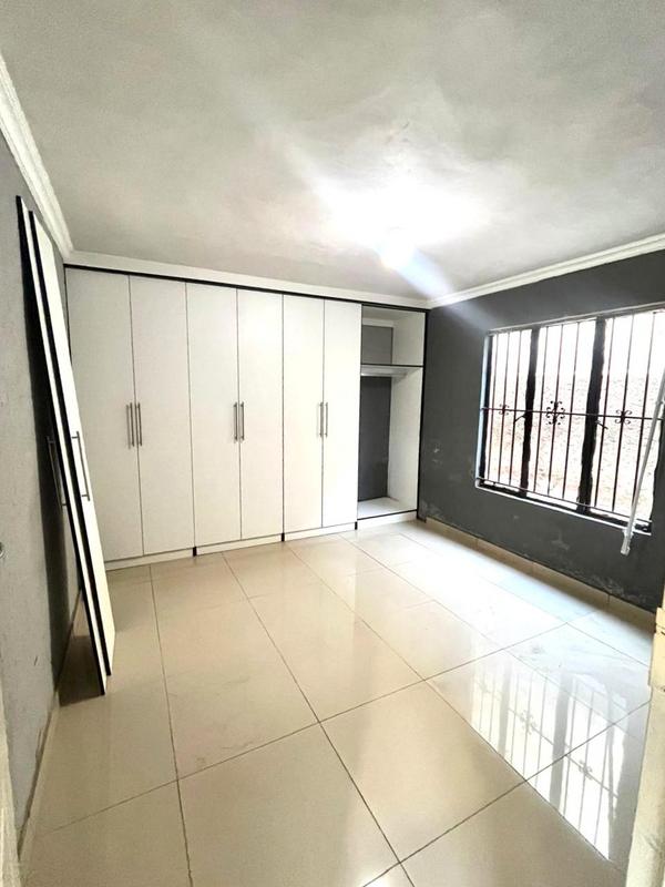 3 Bedroom Property for Sale in Emdeni Gauteng
