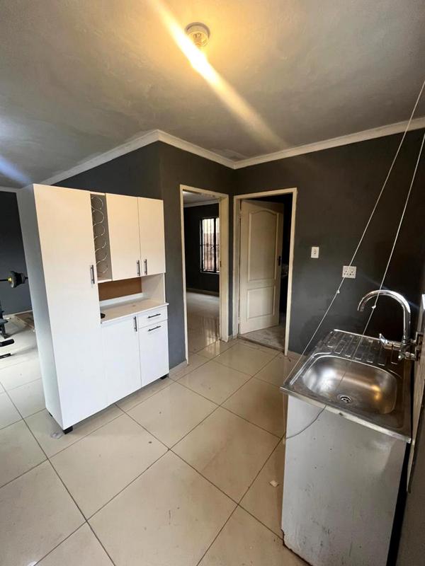 3 Bedroom Property for Sale in Emdeni Gauteng