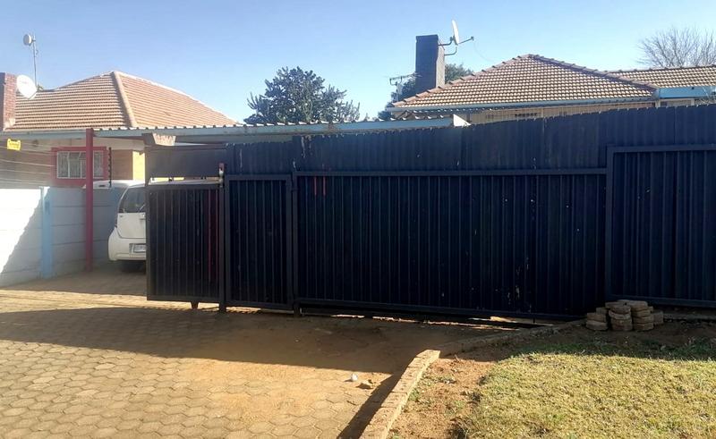 3 Bedroom Property for Sale in Lindhaven Gauteng