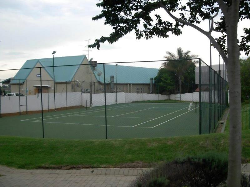 3 Bedroom Property for Sale in Marais Steyn Park Gauteng