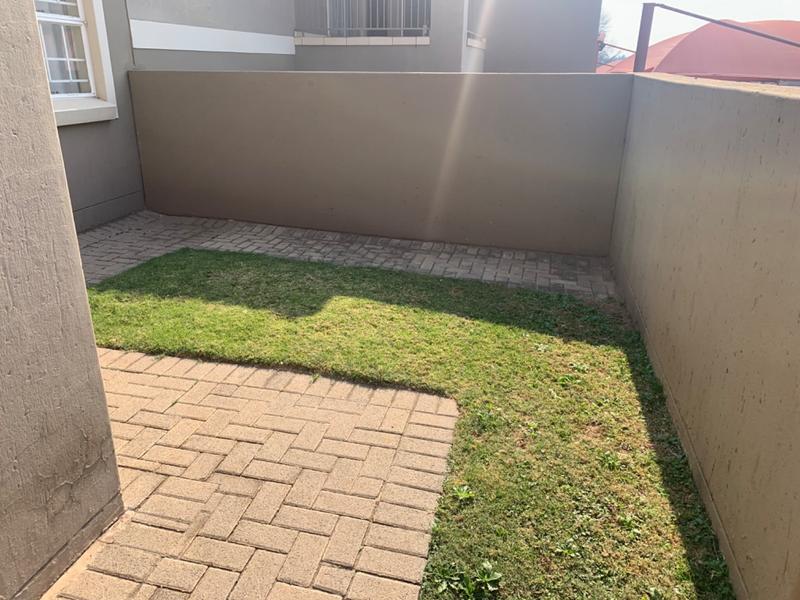 2 Bedroom Property for Sale in Rynfield Gauteng