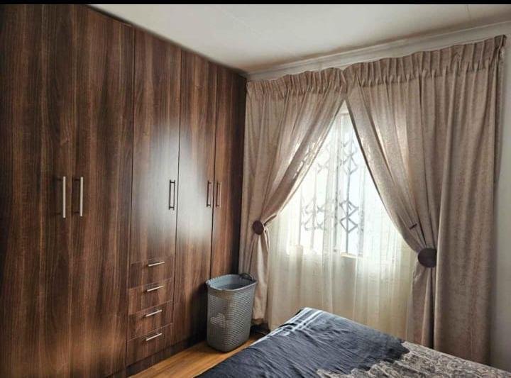 3 Bedroom Property for Sale in Daveyton Gauteng