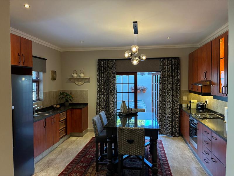 To Let 2 Bedroom Property for Rent in Waterkloof Ridge Gauteng