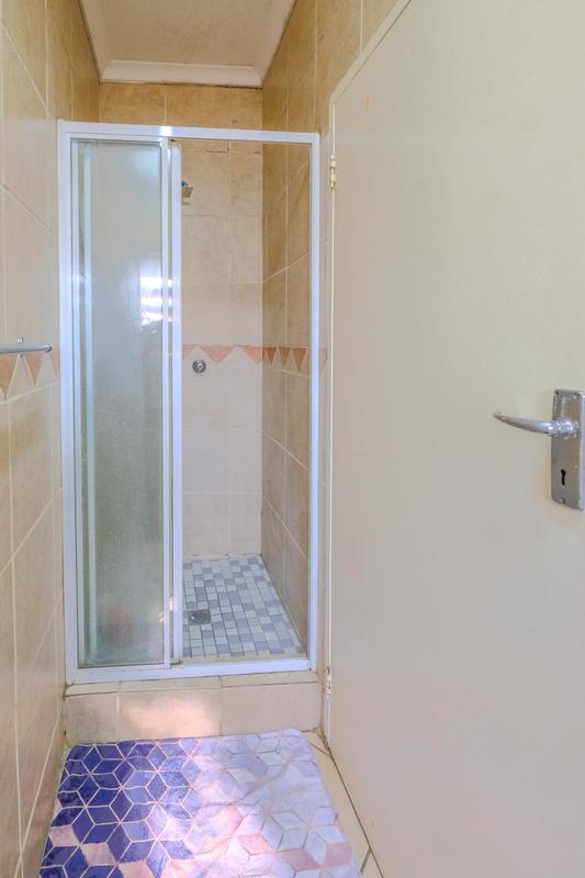 2 Bedroom Property for Sale in Vorna Valley Gauteng